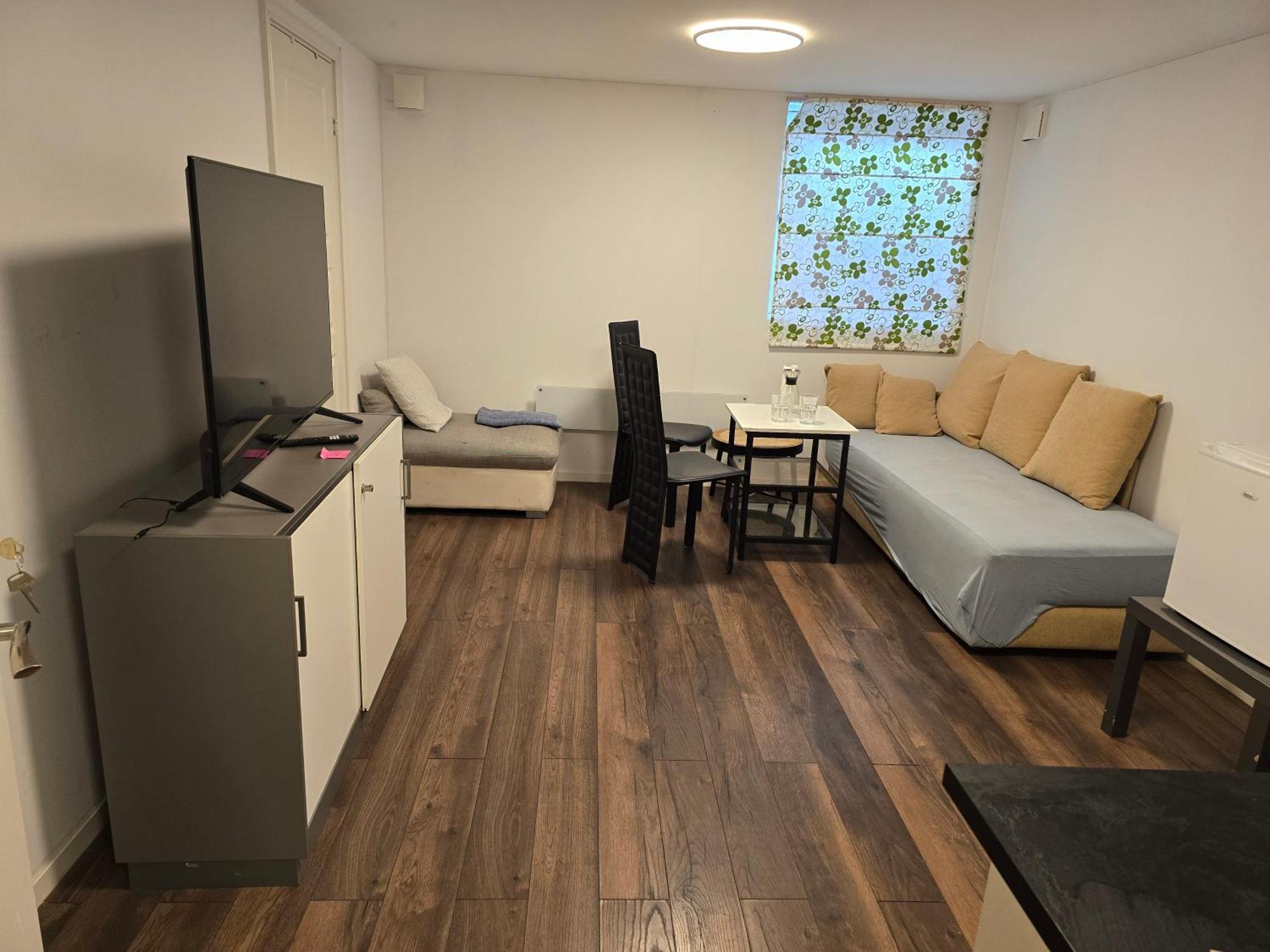 Beautiful 2 Rooms Apartment In Klofta,Near Oslo Airport& Oslo Exterior foto